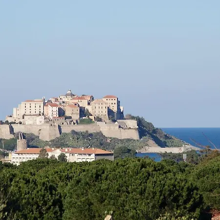 Willa Vellutini Calvi (Corsica)
