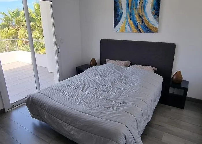 Vellutini Villa Calvi (Corsica)